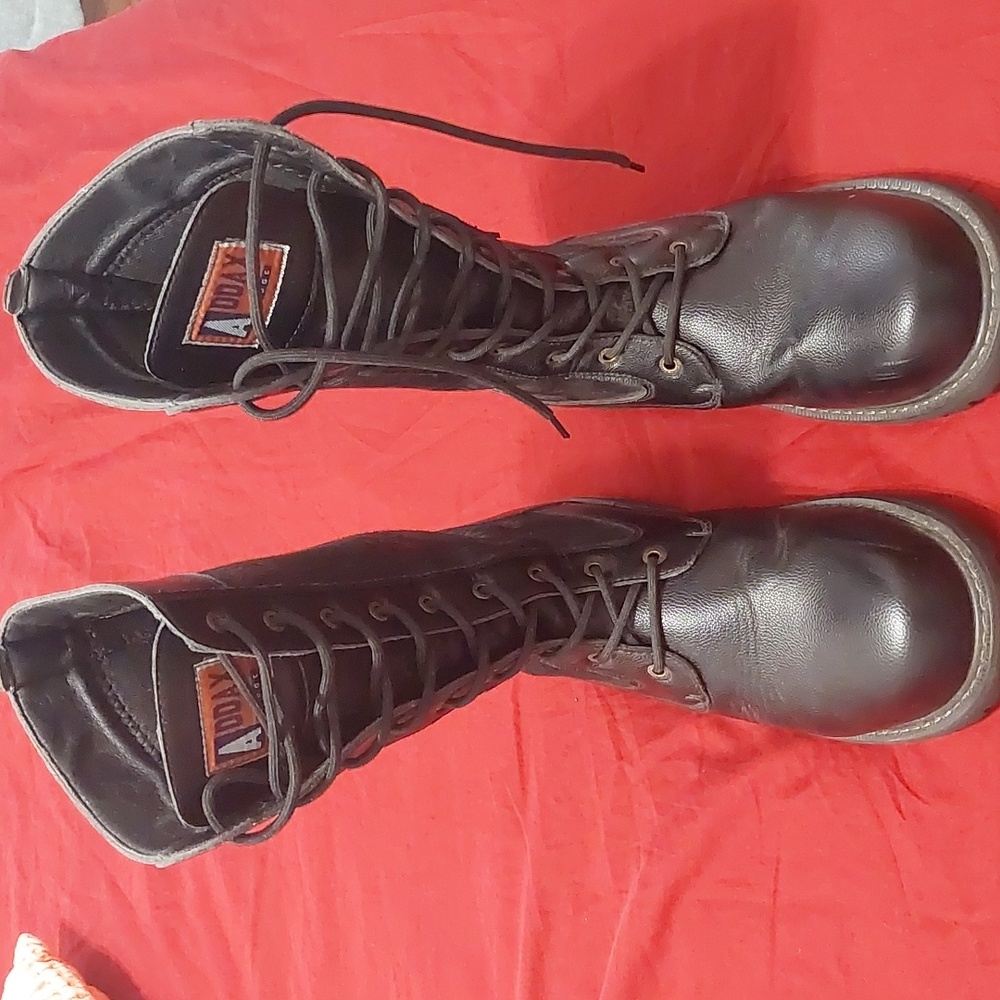 Men's Brown Lace-Up Boots